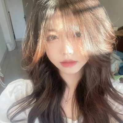隔壁的吸血鬼美眉